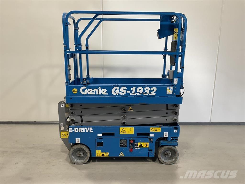 Genie GS-1932 Scissor lifts