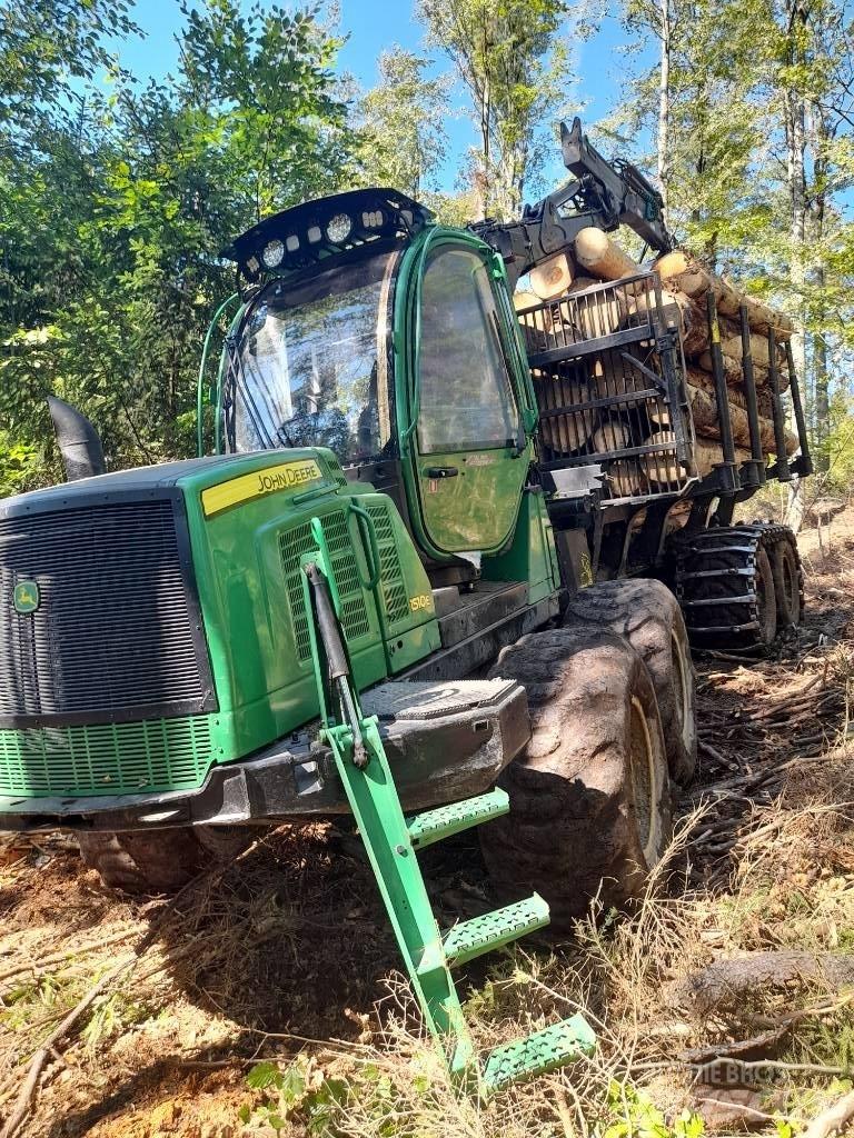 John Deere 1510 E Forwarders