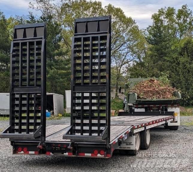 Eager Beaver 20XPT Flatbed/Dropside trailers