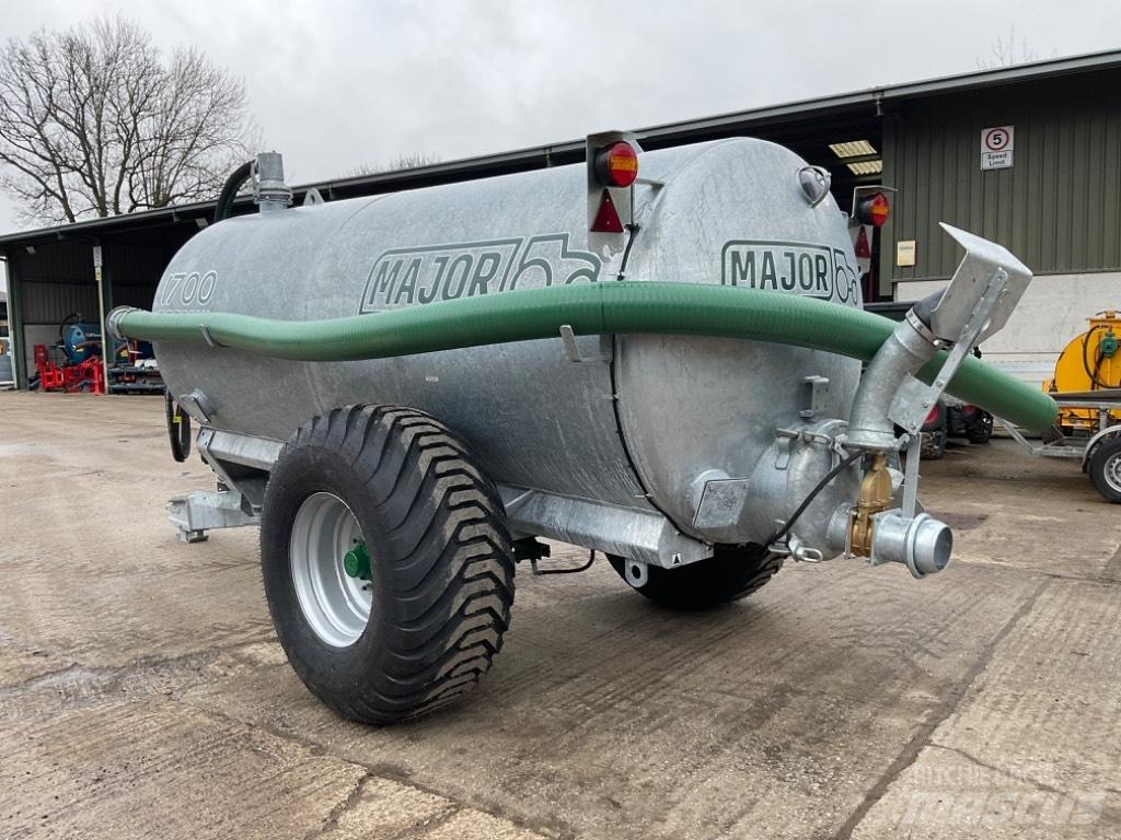 Major 1700 Slurry tankers