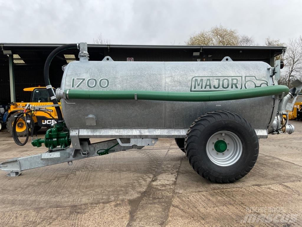 Major 1700 Slurry tankers