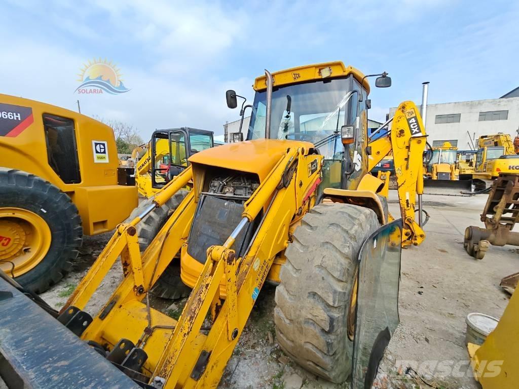 JCB 4CX Backhoe