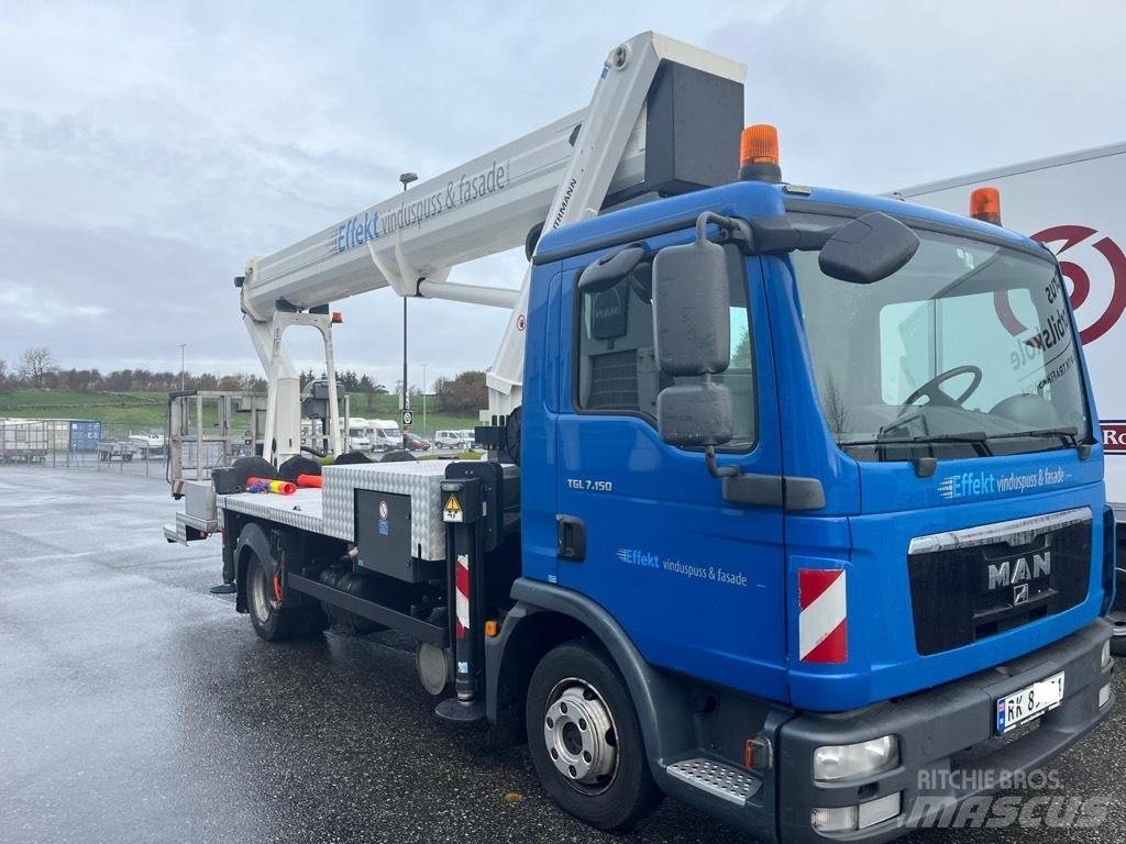 Ruthmann T 330 Truck mounted platforms