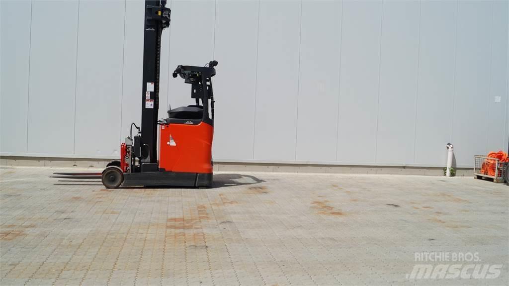 Linde R20 Reach truck