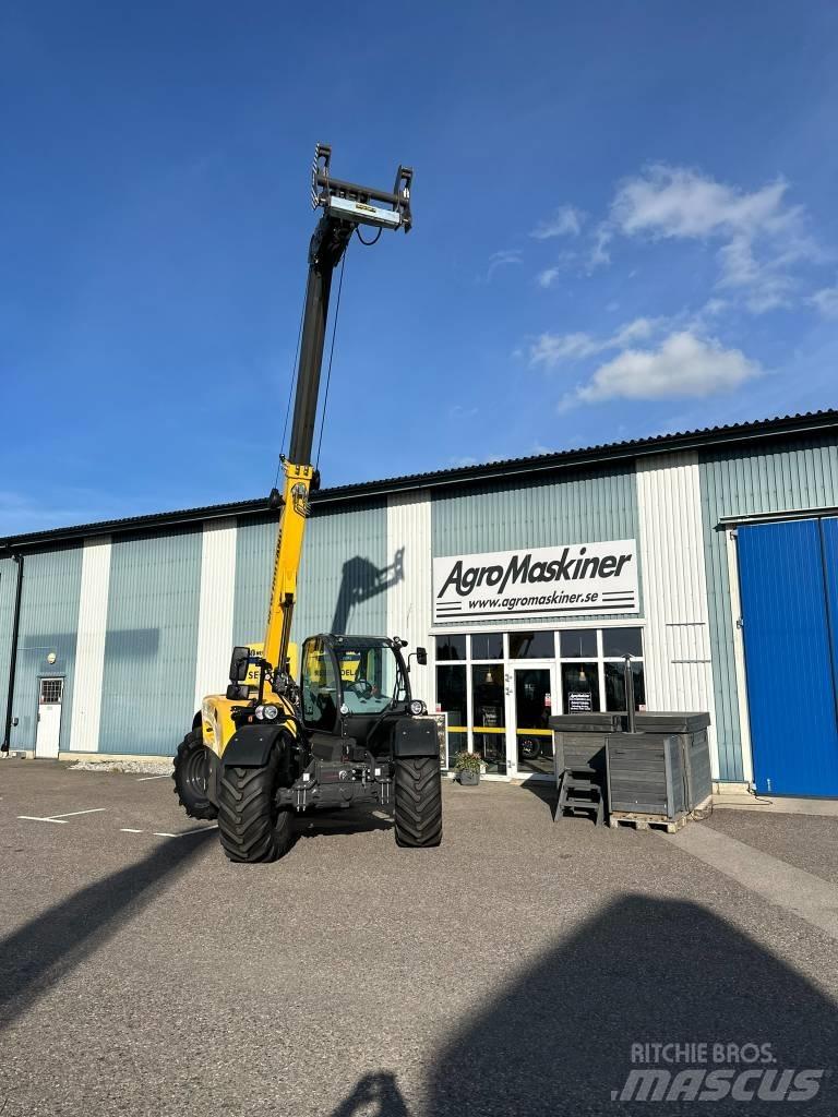 New Holland TH 7.42 Telescopic handlers