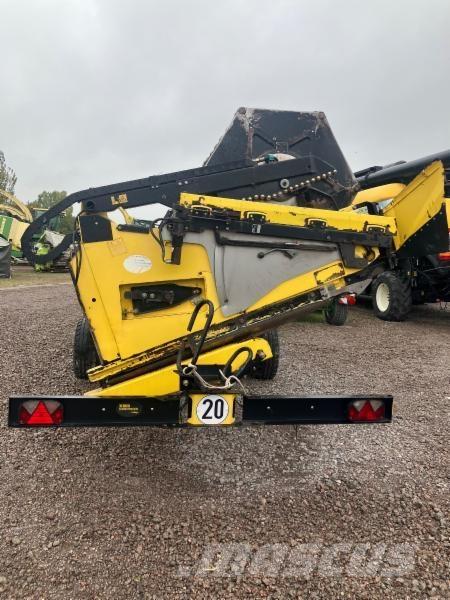 New Holland CR 980 Combine harvesters