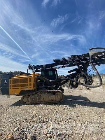 Junjin JD 1400 E Surface drill rigs