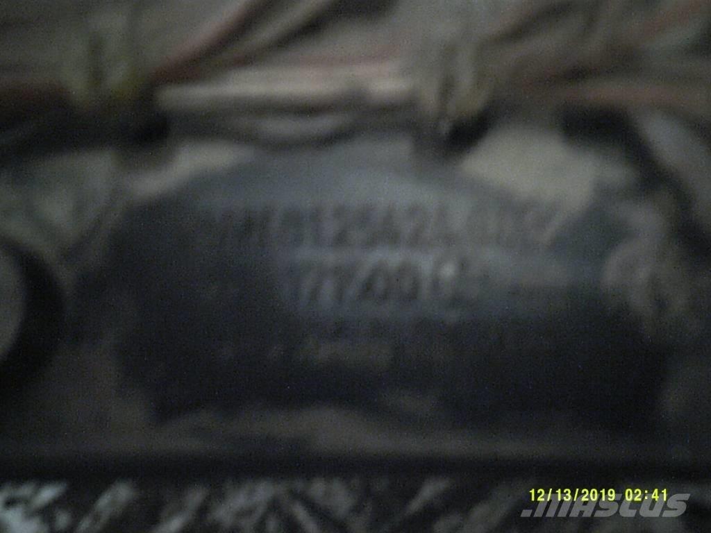 MAN TGA 81254240032 Engines
