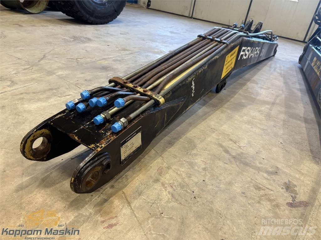 Fiskars 50L Loader cranes