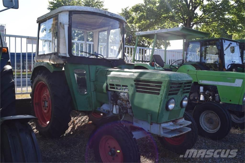 Deutz-Fahr D4006 Tractors
