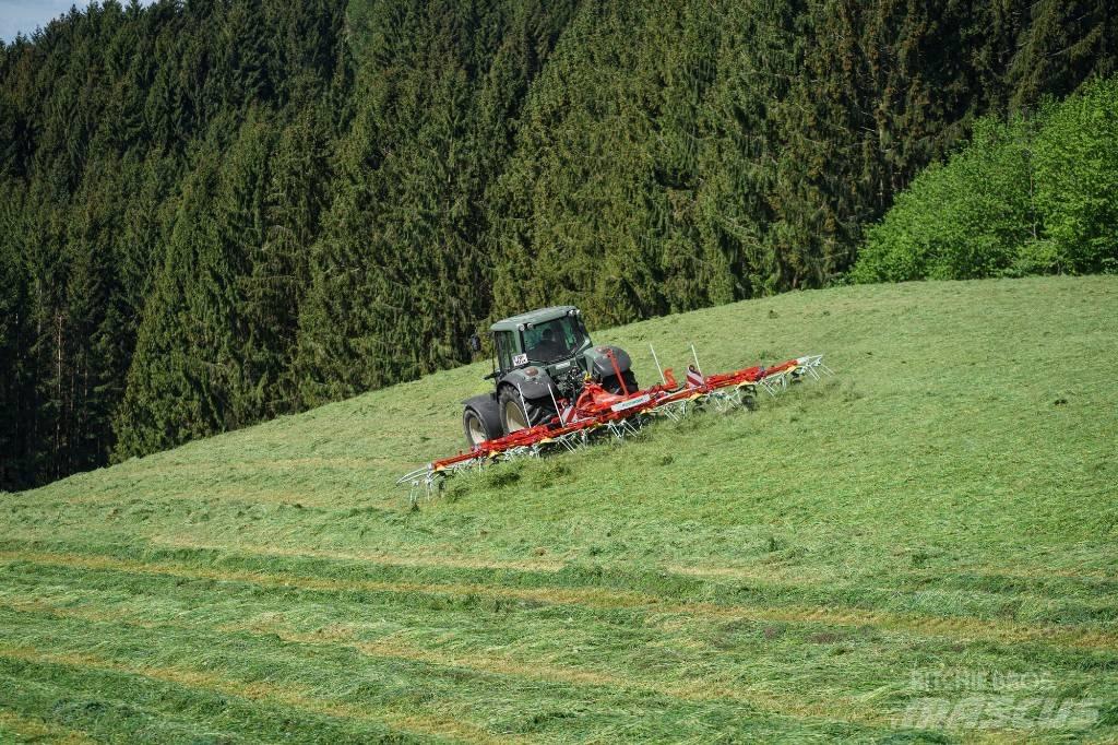 Pöttinger Hit 8.91 Rakes and tedders