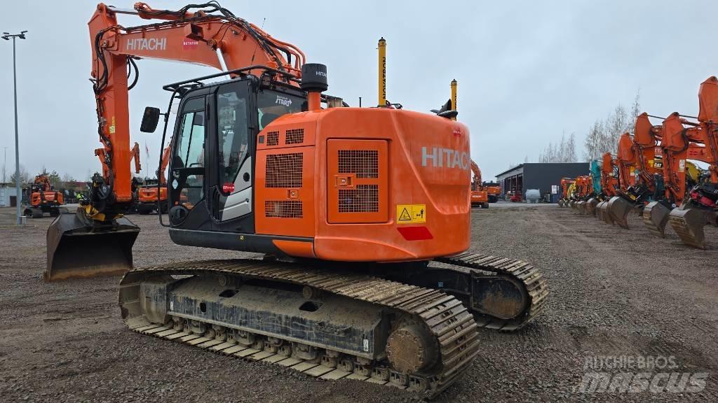 Hitachi ZX 225USLC-6 Crawler excavators