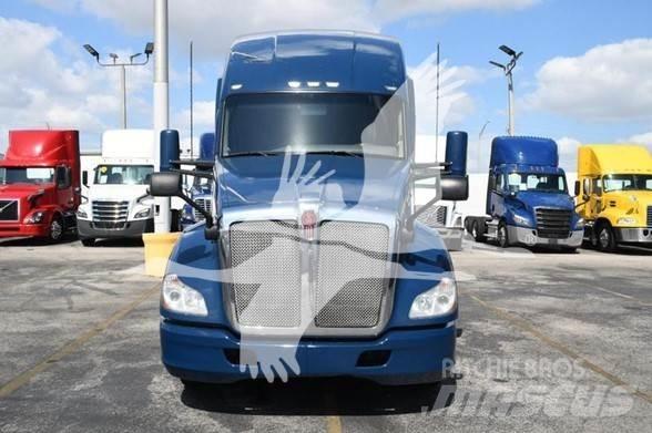 Kenworth T680 Prime Movers