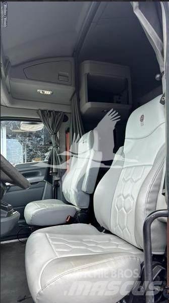 Kenworth T680 Prime Movers