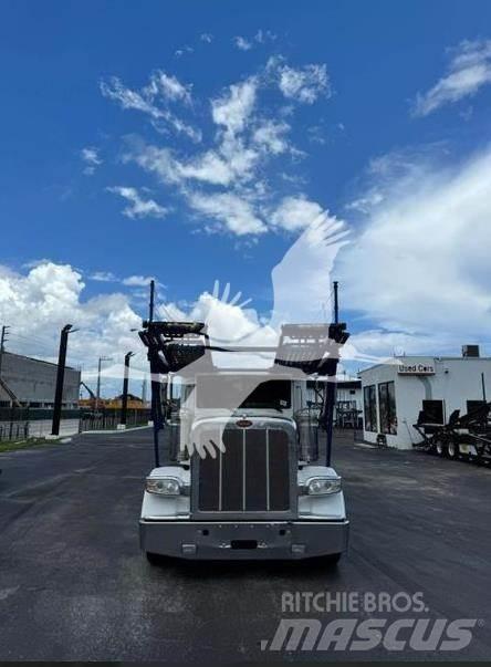 Peterbilt 389 Other