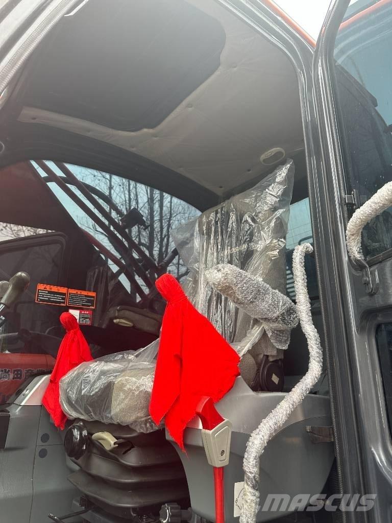 Doosan DX225 Crawler excavators