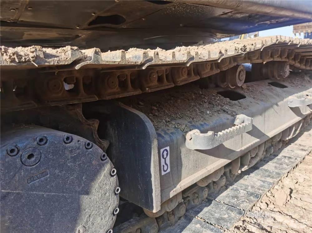 Volvo EC210D Crawler excavators