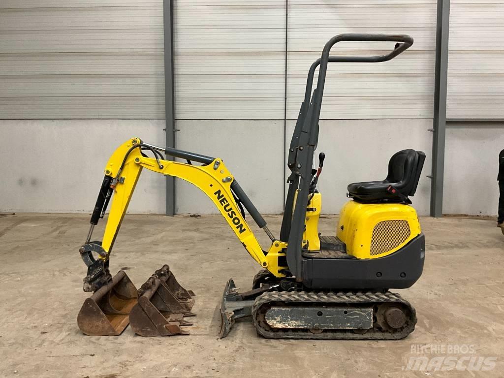 Neuson 803 Mini excavators < 7t (Mini diggers)