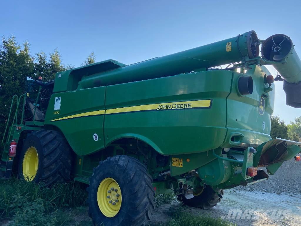 John Deere S 670 i Combine harvesters