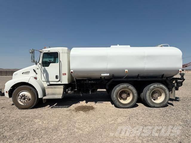 Kenworth T 300 Water bowser