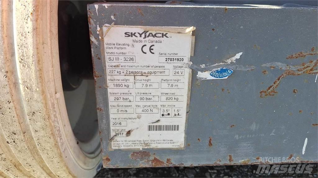 SkyJack SJIII3226 Scissor lifts