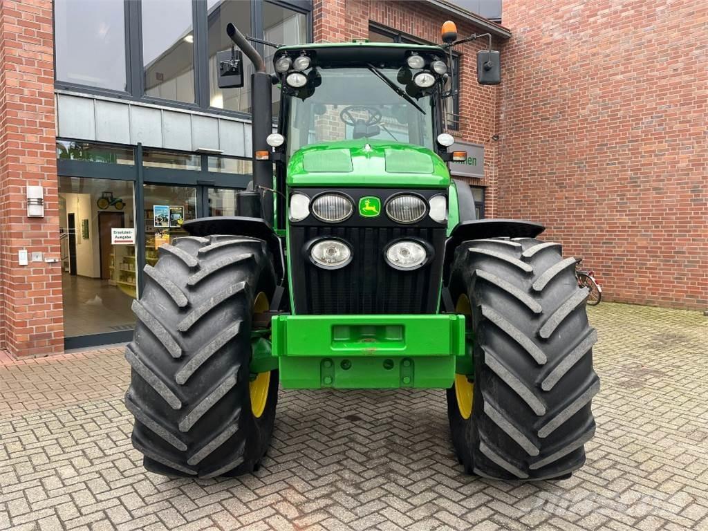 John Deere 7830 Tractors