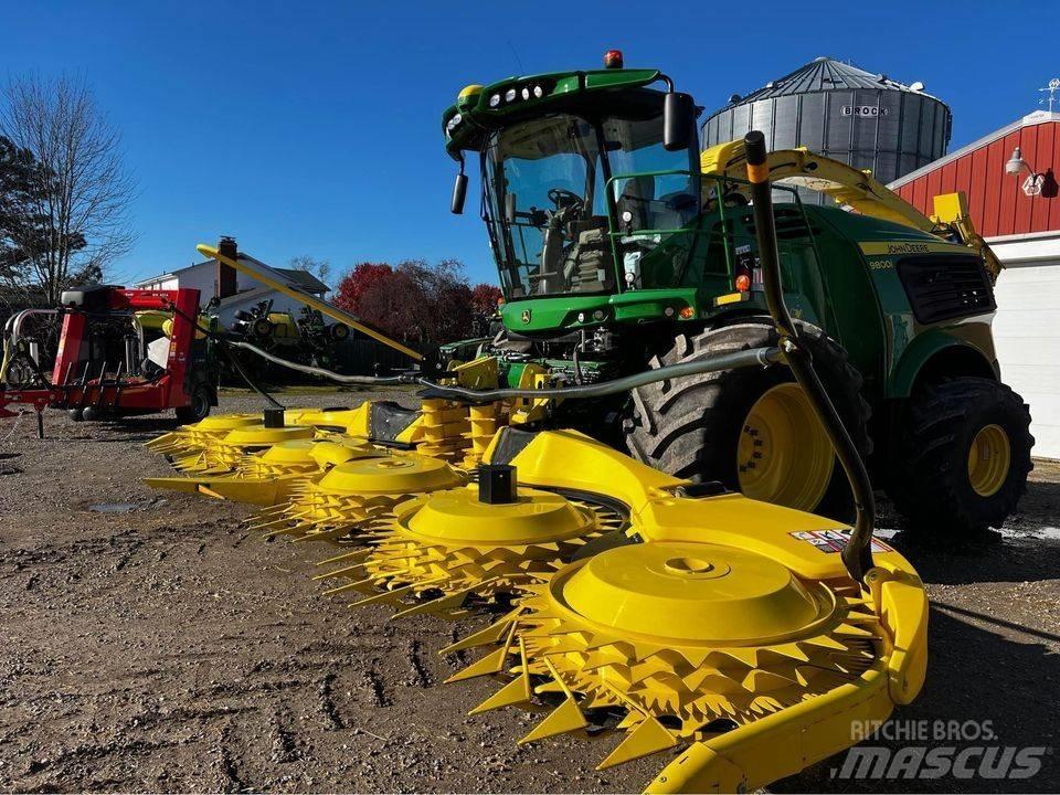John Deere 772 Other forage harvesting equipment