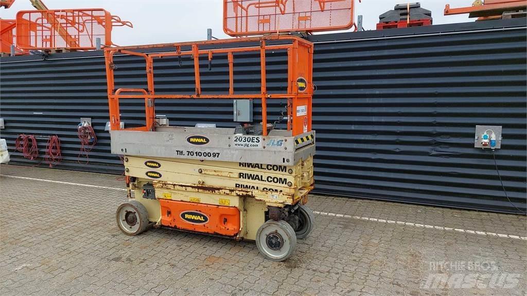 JLG 2030ES Scissor lifts