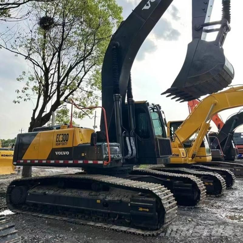 Volvo EC300 Crawler excavators
