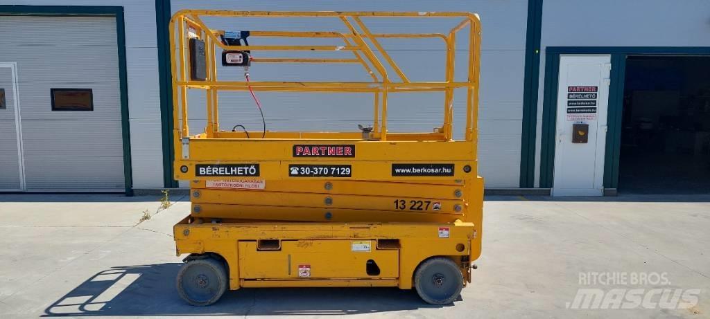 Haulotte Compact 10 Scissor lifts