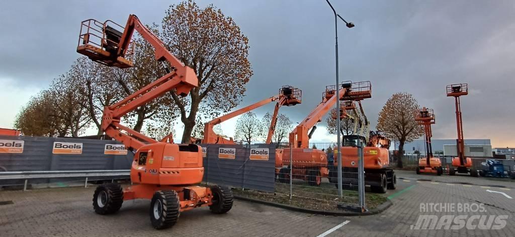 JLG 450AJ Articulated boom lifts