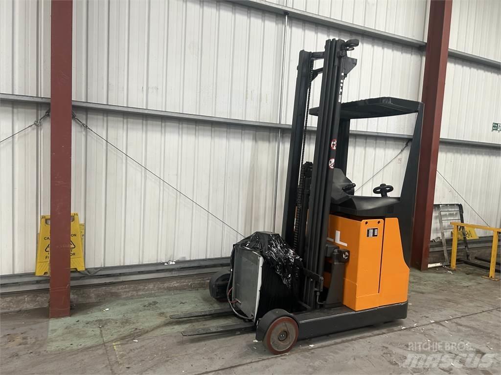 Still FM12 Reach truck
