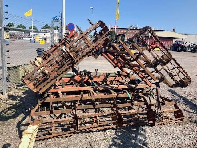 Kverneland Harv 6m Harrows