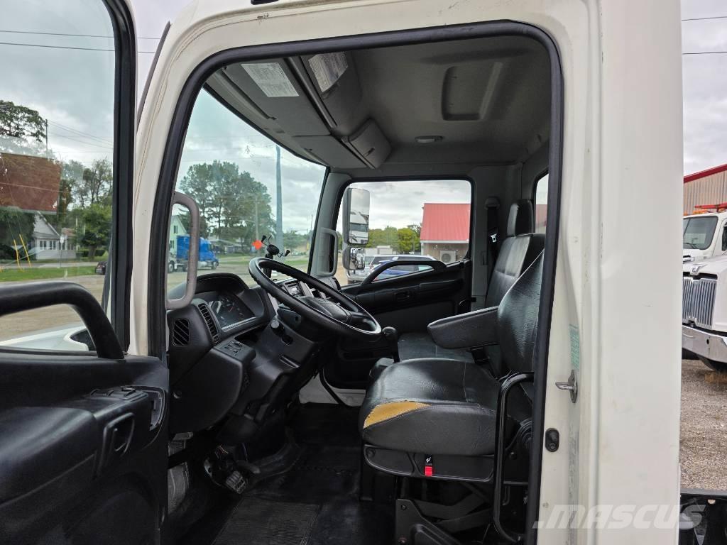 Hino 268 Chassis Cab trucks