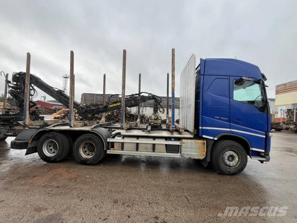 Volvo FH Timber trucks