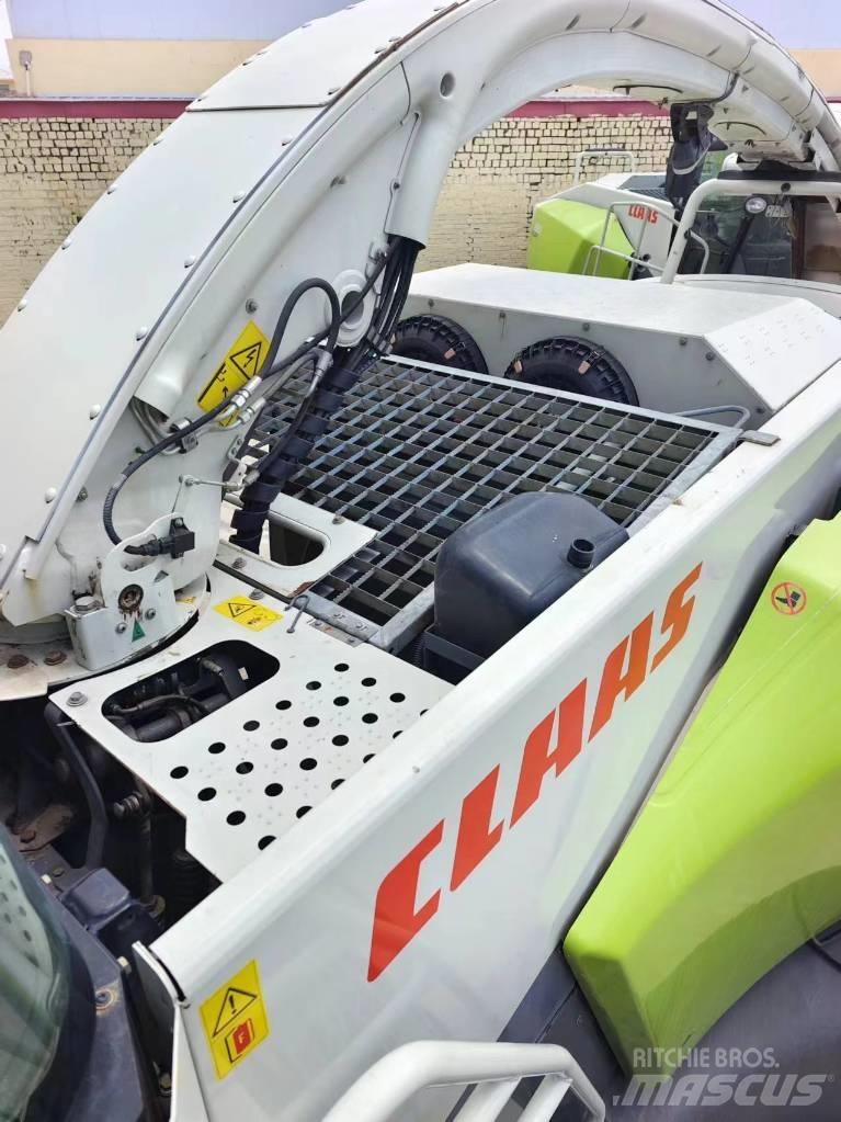 CLAAS Jaguar 850 Forage harvesters