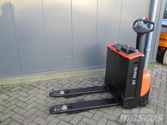 Toyota LWE 140 Low lifter
