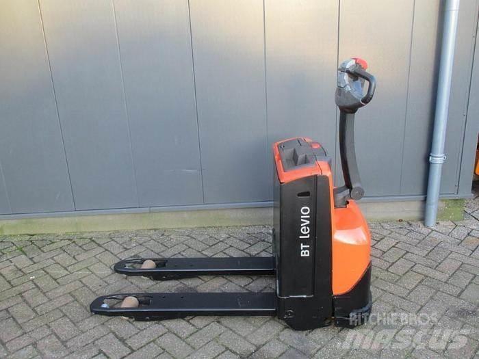 Toyota LWE 140 Low lifter