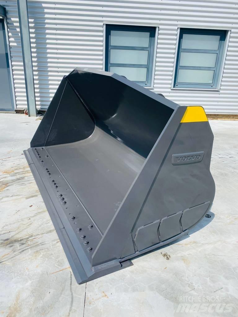 Volvo L 120 Buckets