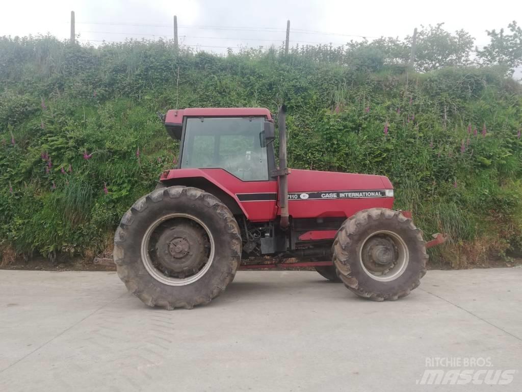 CASE 7110 Tractors