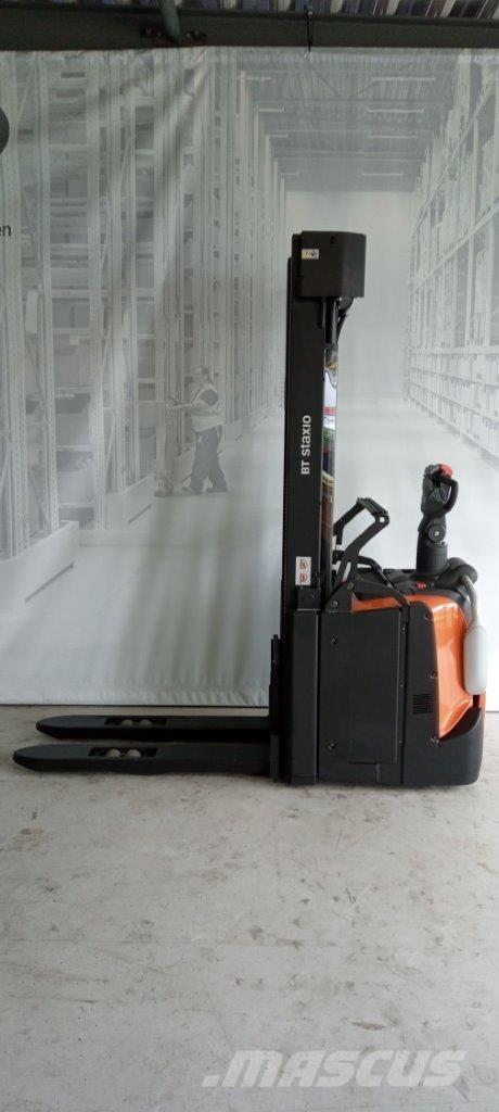 Toyota SPE160L Self propelled stackers