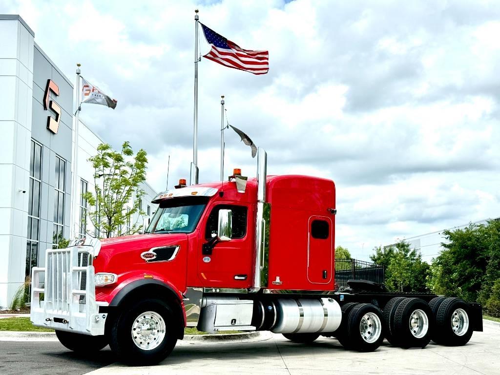 Peterbilt 567 Prime Movers