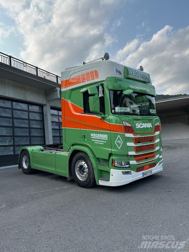 Scania R450 Prime Movers