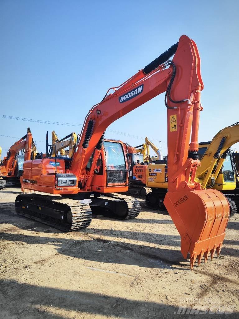 Doosan 150lc Crawler excavators