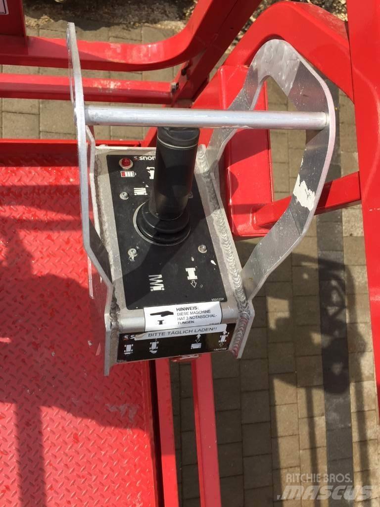 Snorkel S4732E Scissor lifts