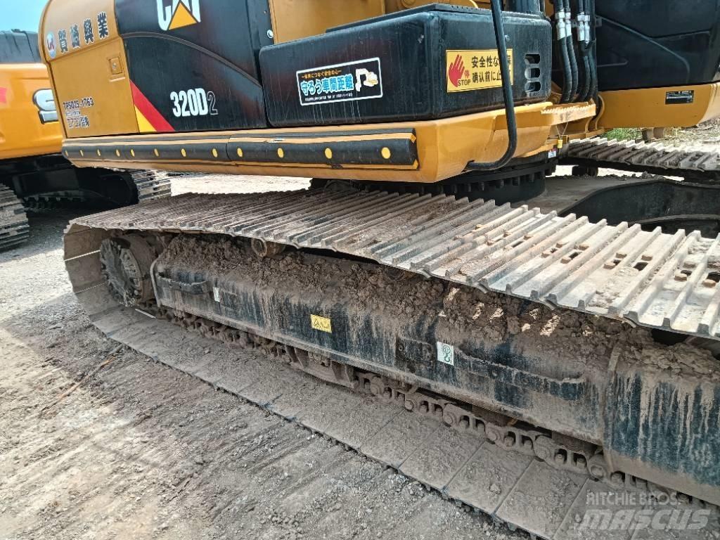 CAT 320D2 Mini excavators  7t - 12t