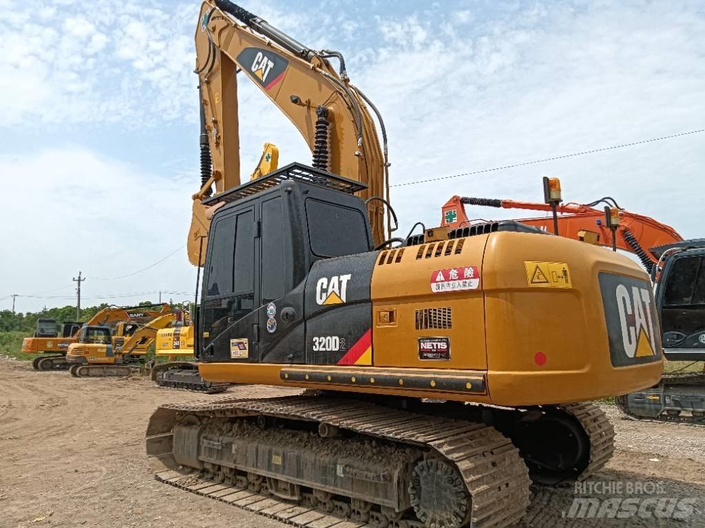 CAT 320D2 Mini excavators  7t - 12t