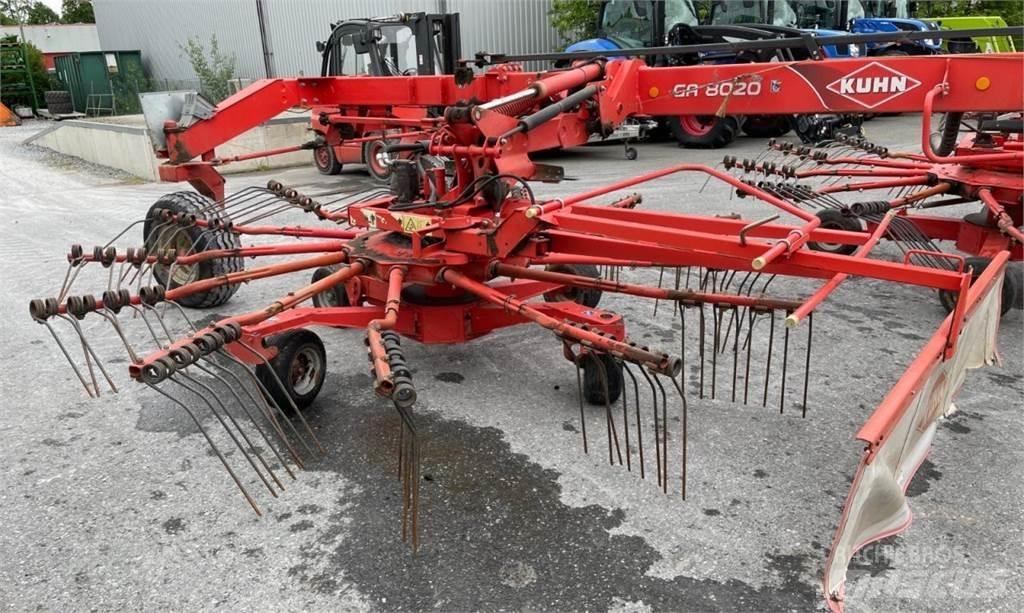 Kuhn GA 8020 Windrowers