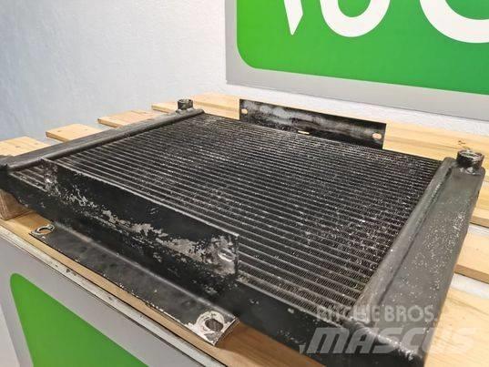 JLG 660 cooler Radiators