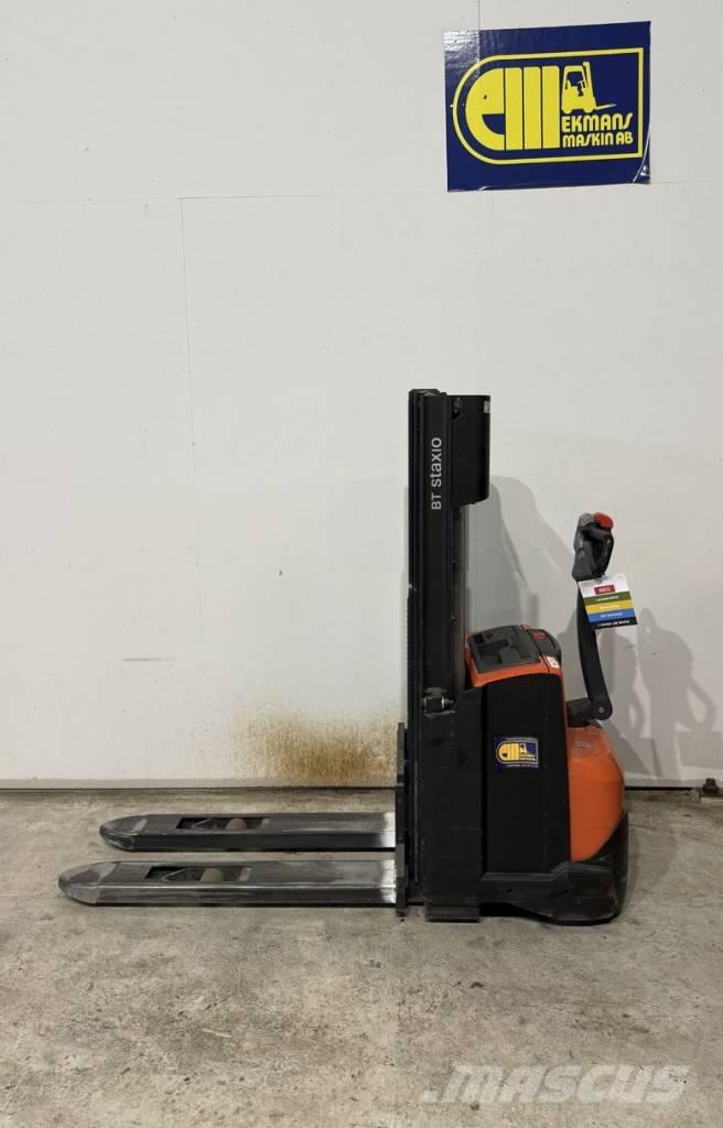 BT truck SWE 120 Pedestrian stacker